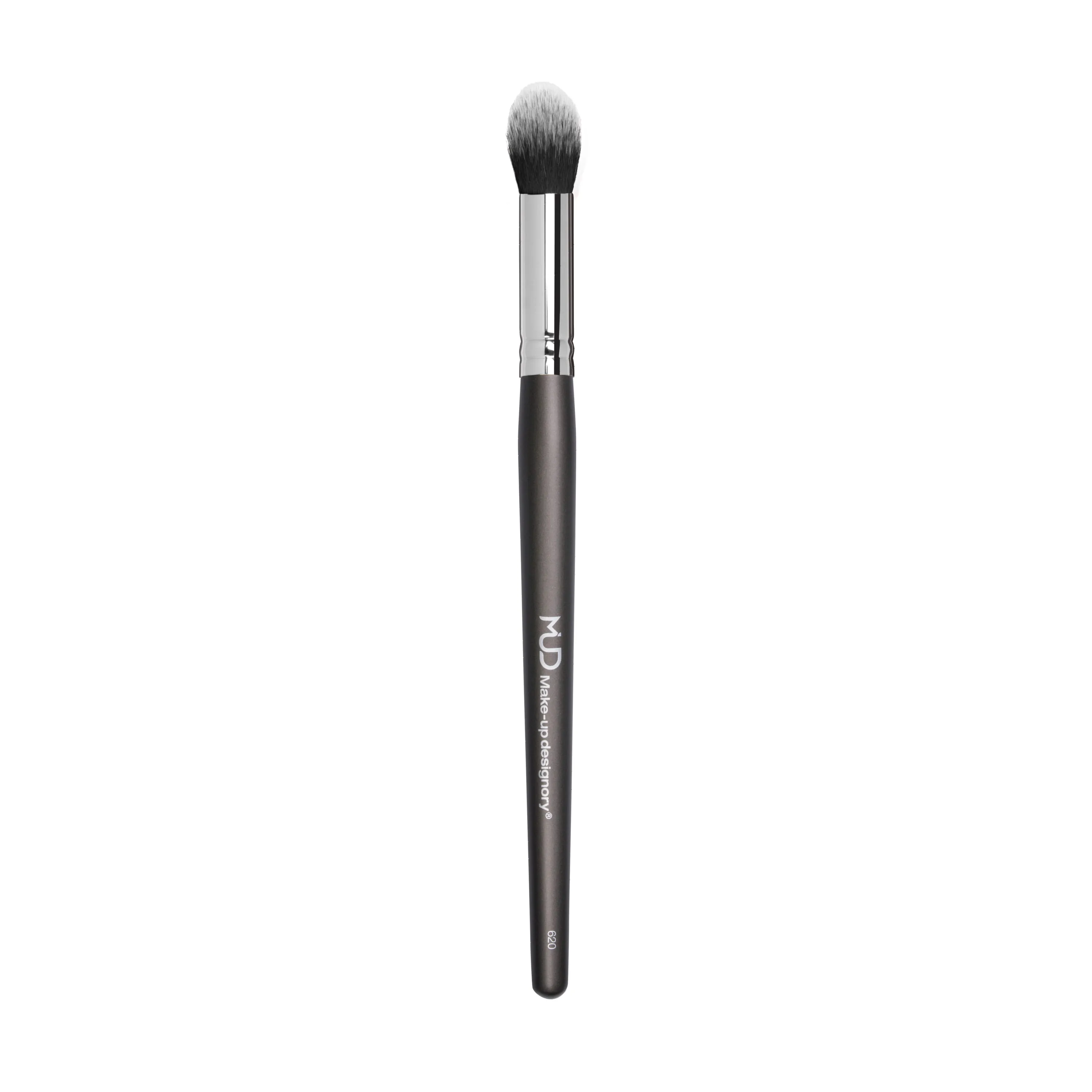 #620 Shaping Makeup Brush