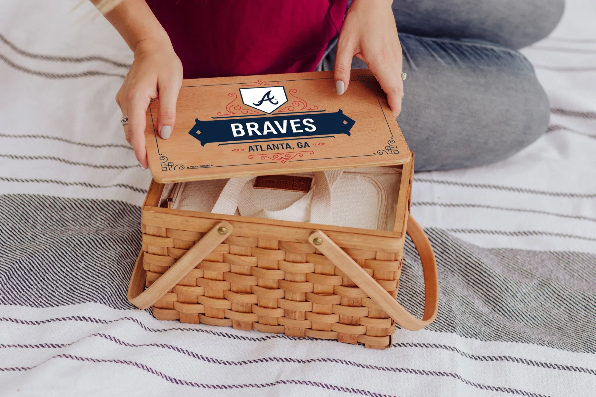 Atlanta Braves - Poppy Personal Picnic Basket