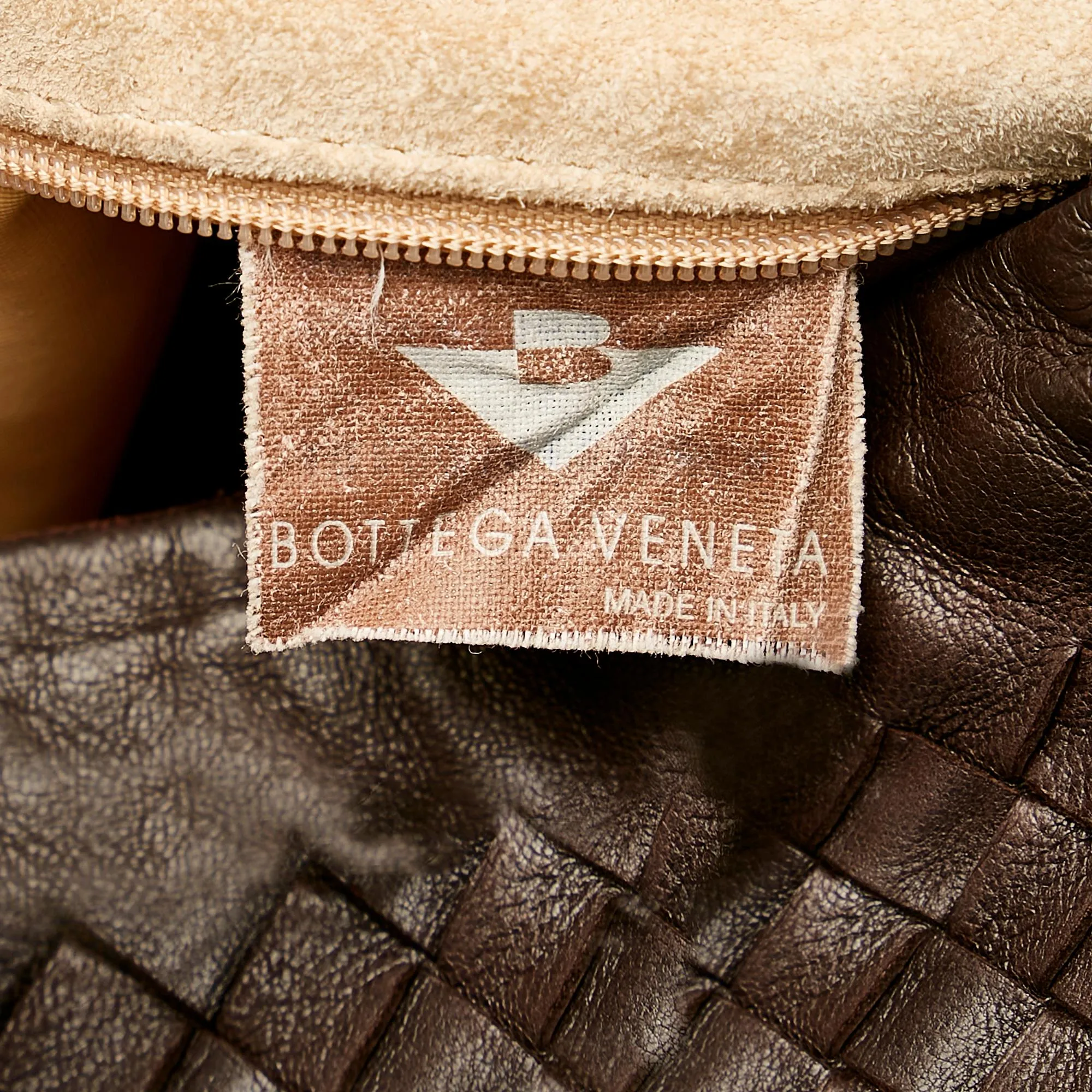 Bottega Veneta Intrecciato Leather Shoulder Bag (SHG-24879)