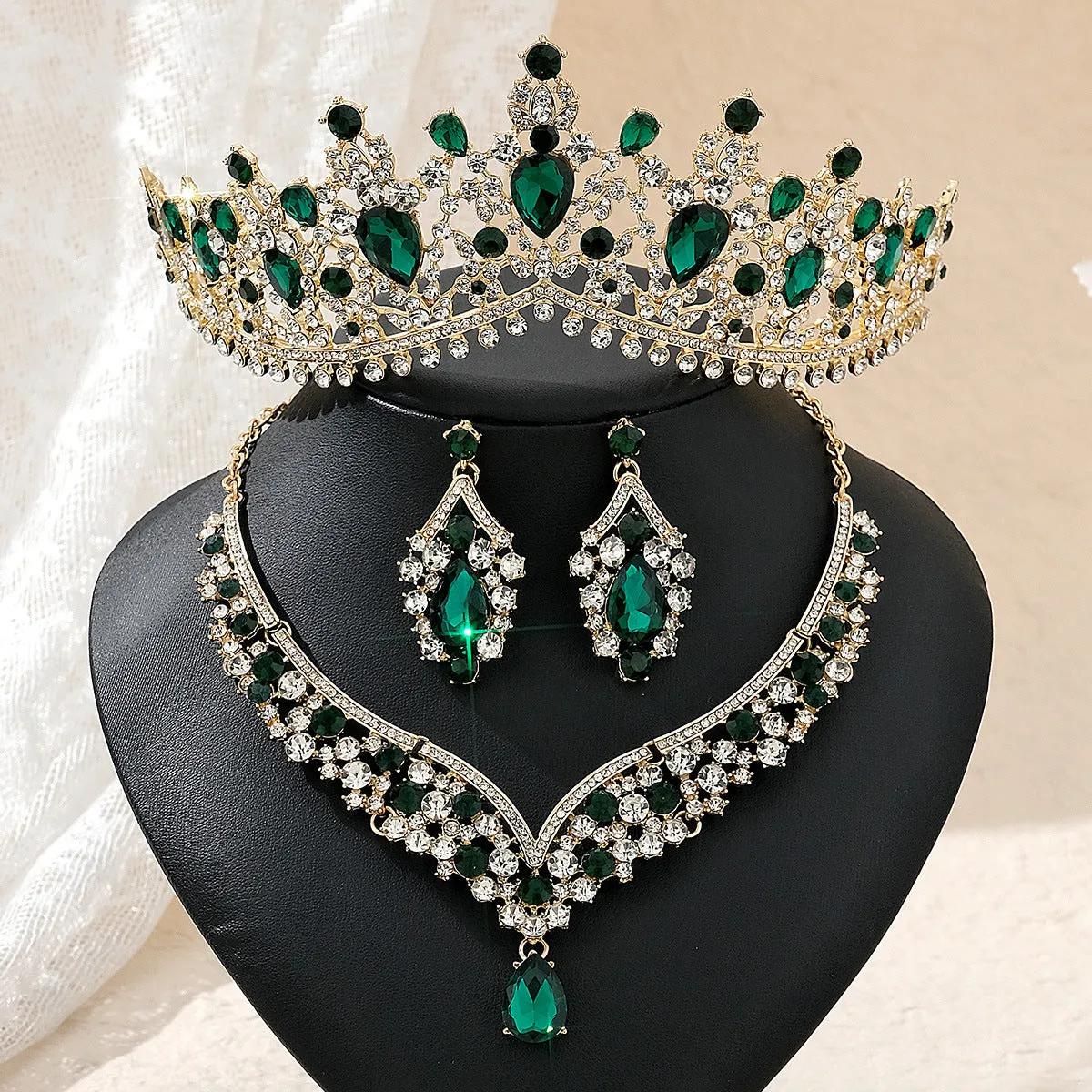 Bride crown earrings necklace three-piece wedding dress accessories noble luxury rhinestone crown set