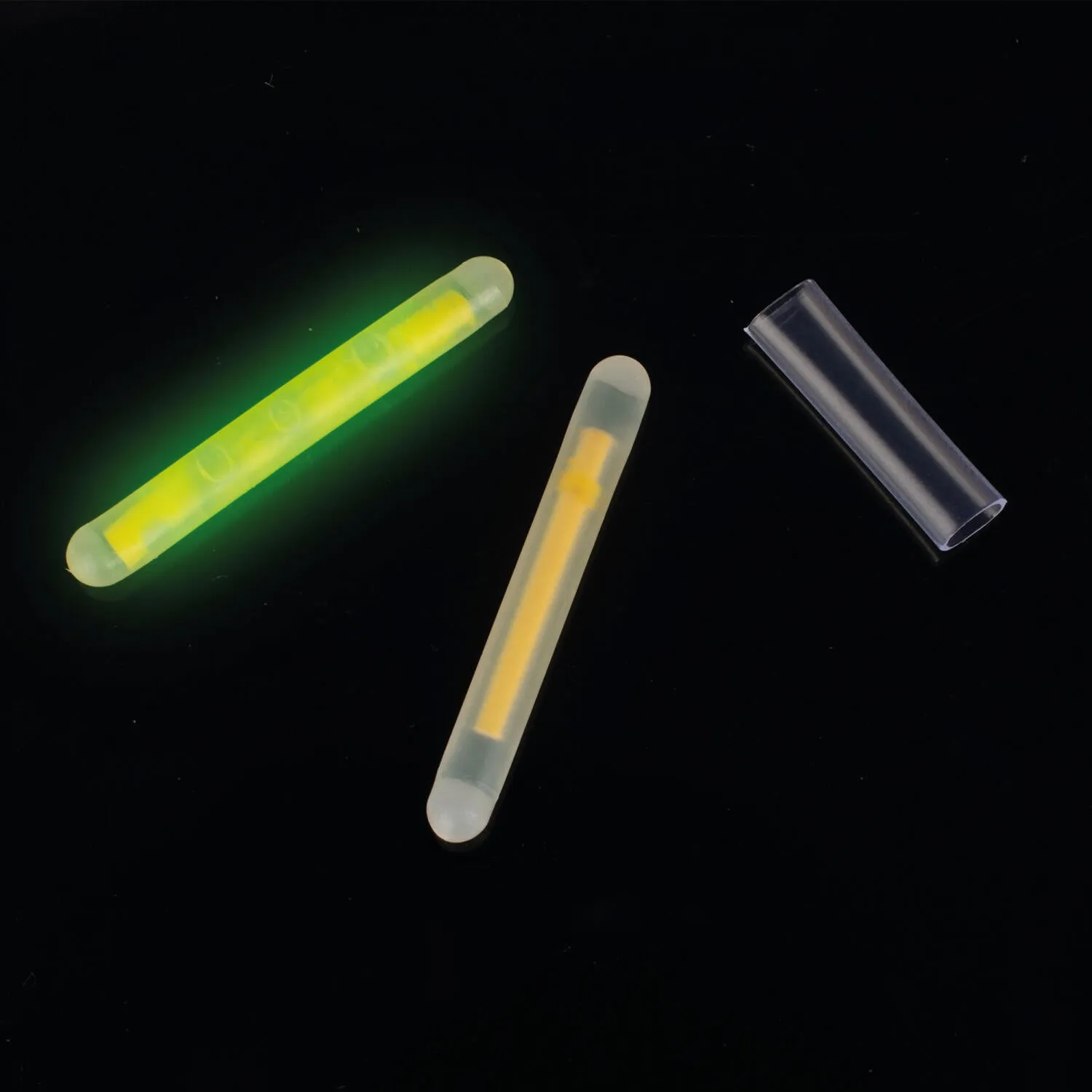 Glow sticks 4 5x37mm fishing rods, standard size, yellow/green, 2 pcs in a bag.  Zite Fishing yellow