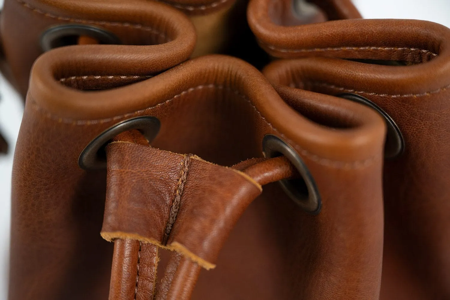 LEATHER BUCKET BAG - SMALL - OCEAN BLUE - IN STOCK