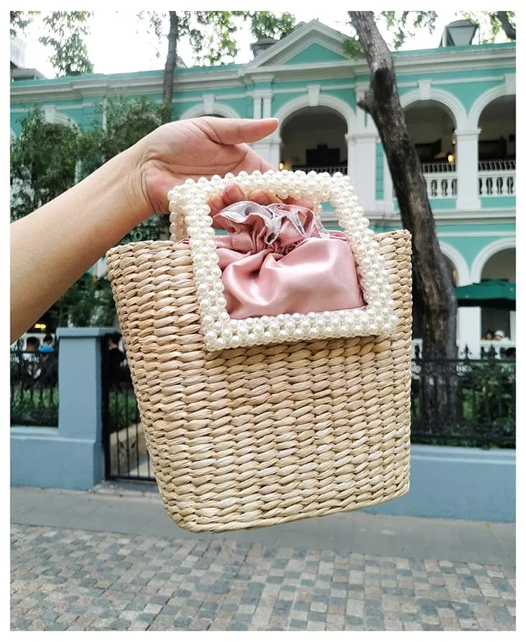 Lona Summer Pearl Straw Top Handle Beach Bag