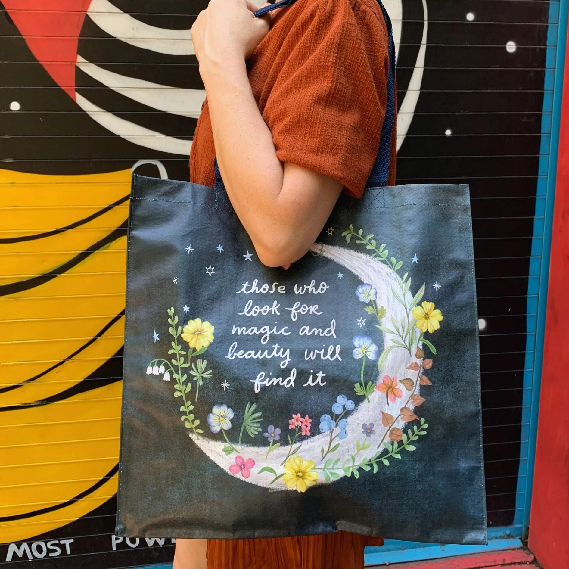 Look For Magic And Beauty Market Tote  | Daily Shopping Storage Bag | 15.50" x 15.25" x 6"