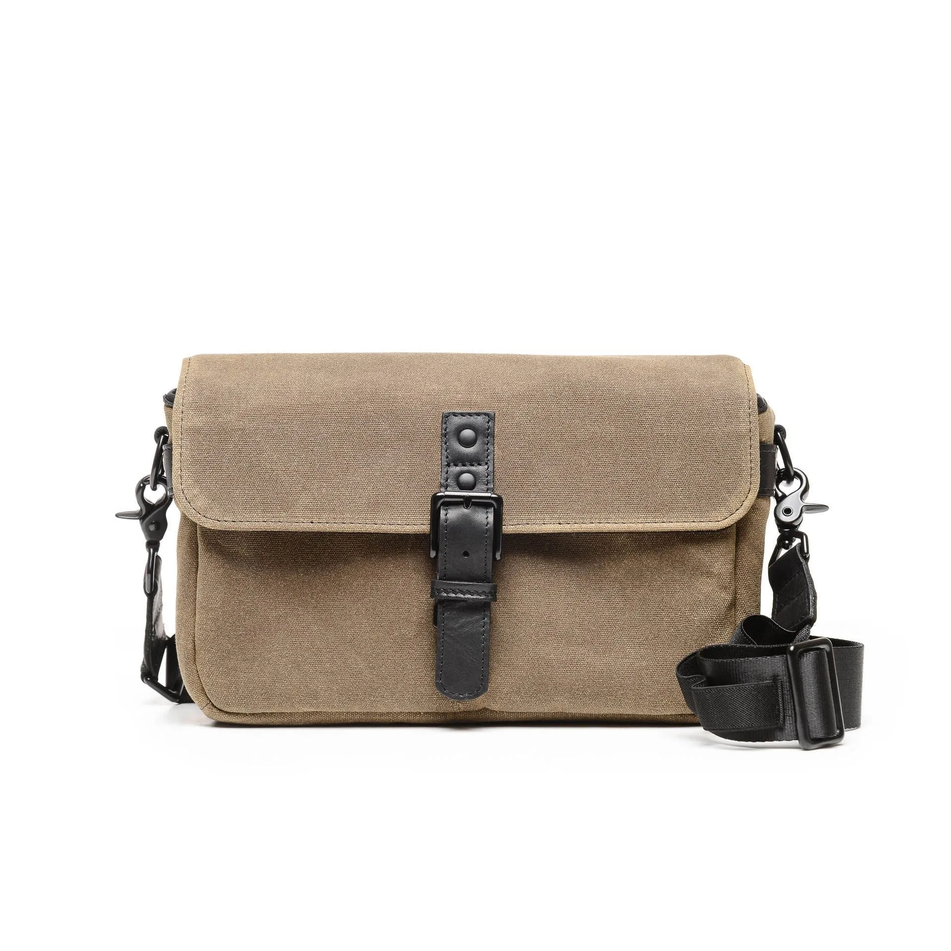 ONA x Japan Camera Hunter Bowery Camera Bag (Field Tan / Black)