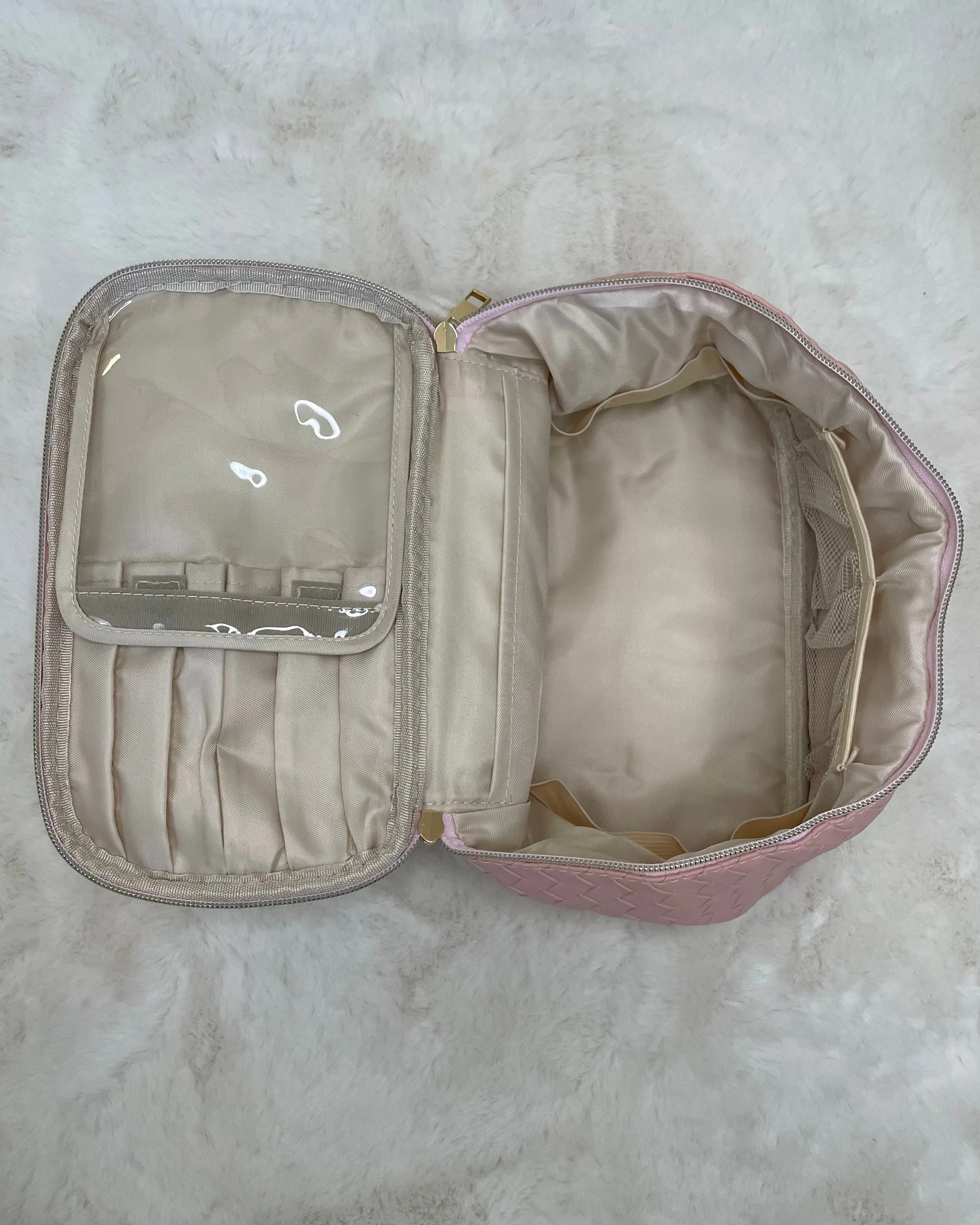 Pack It Up Pink Faux Leather Travel Case