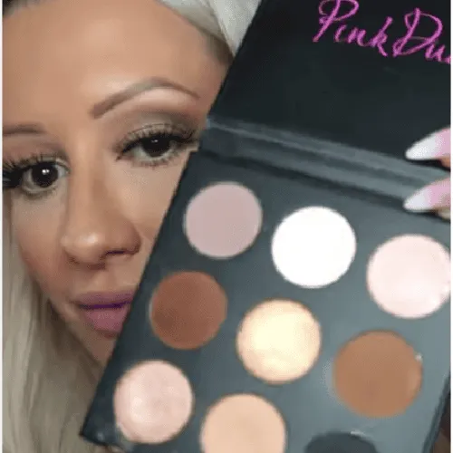 Piercing Eyes and Pinker Lips Makeup Kit