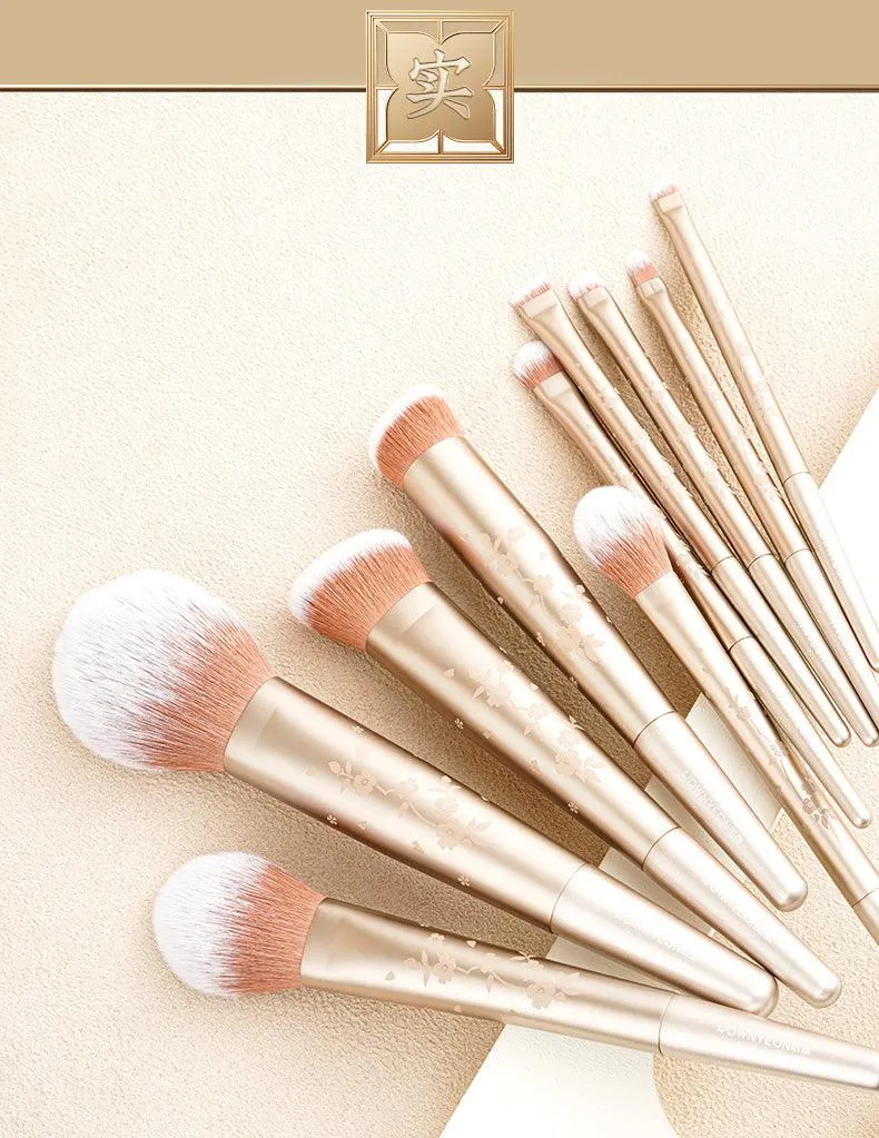 Rownyeon Hidden Fragrance Portable Makeup Brush 10-in-Set RY007