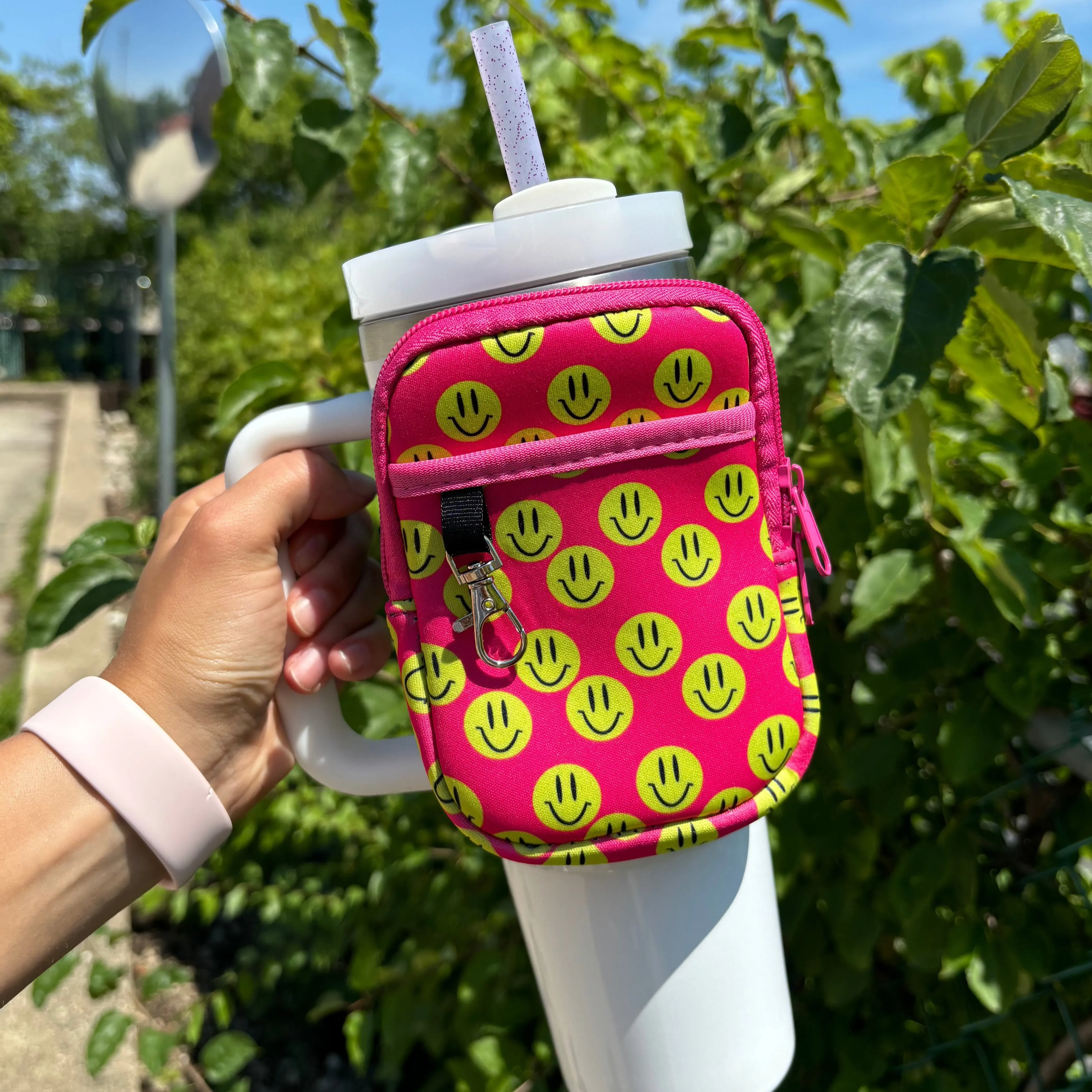 Smiley Print Bottle Pouch