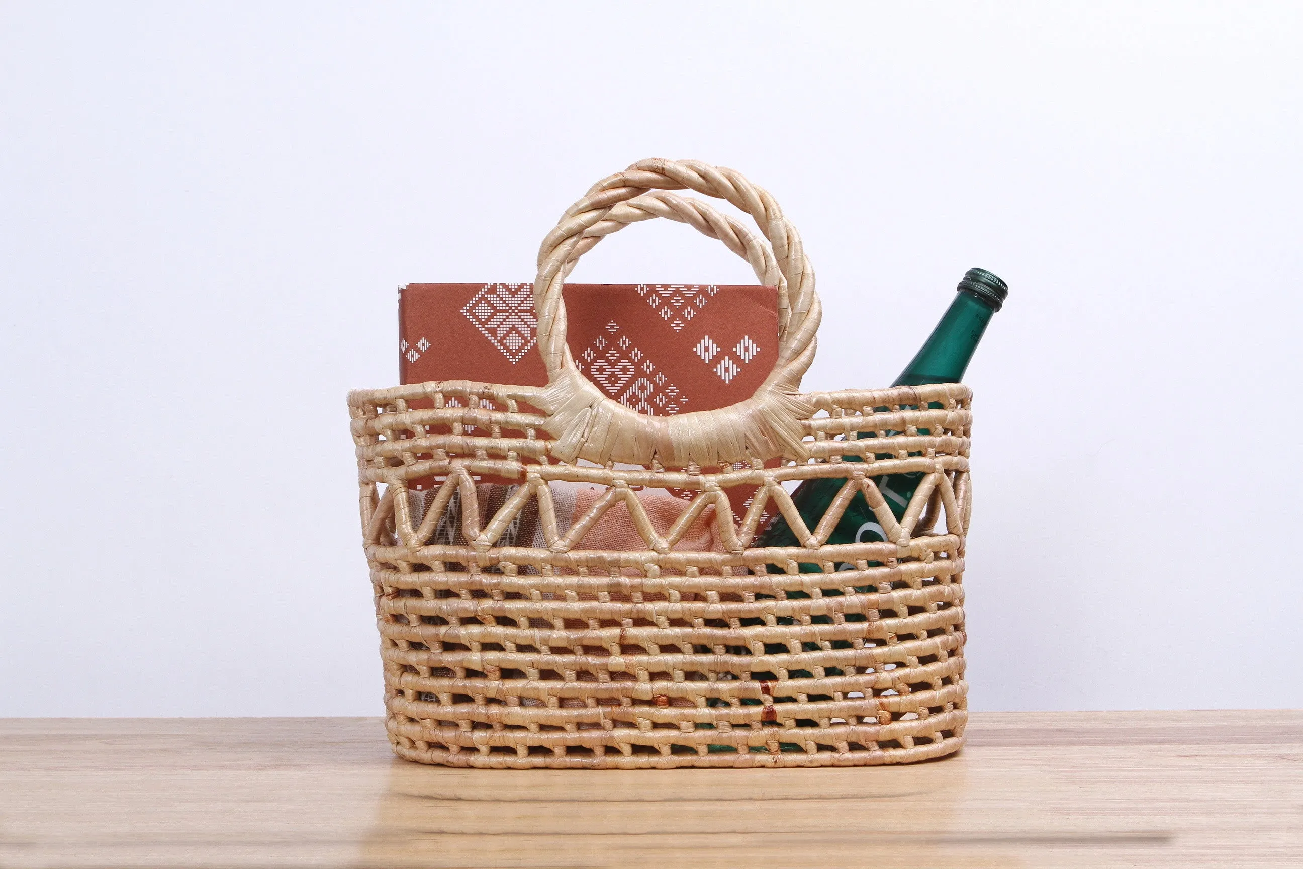 Straw handbag ( L )