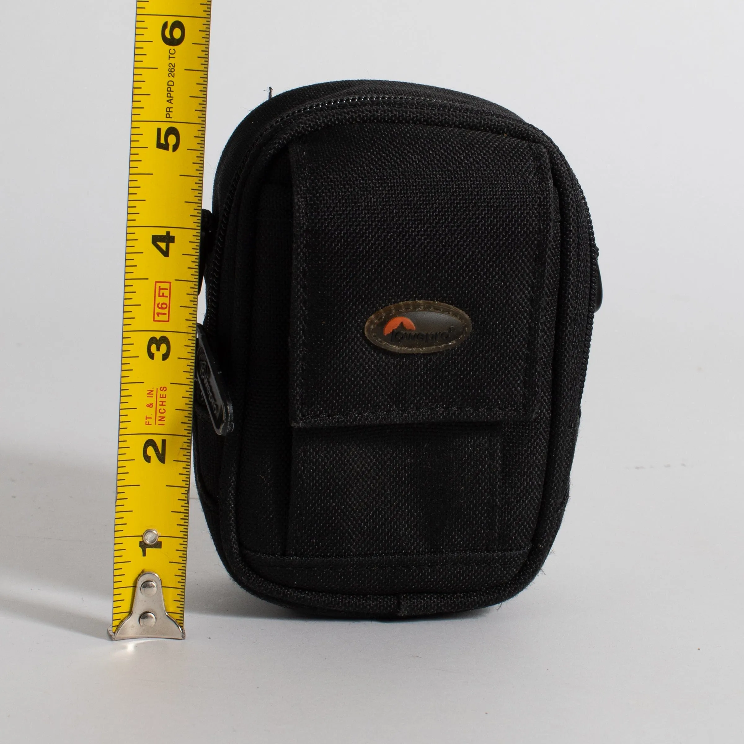 Vintage Lowepro Z10 point-and-shoot pouch