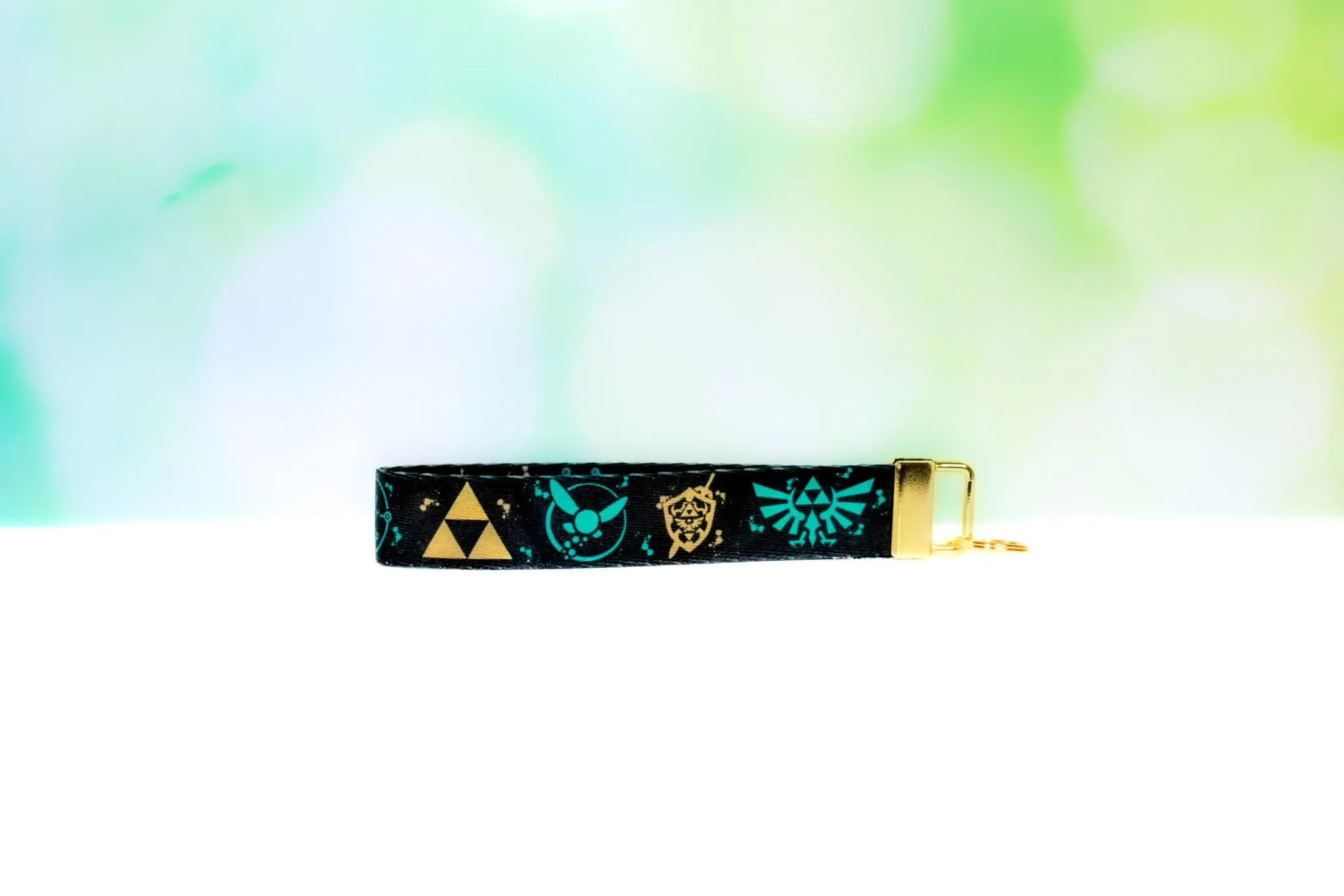 Zelda key fob, Triforce keychain, Gamer gift, Car accessories, Anime gift, Hyrule keychain,